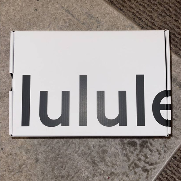 Lululemon Blissfeel - Picture 2 of 6